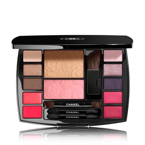 palette maquillage chanel|Chanel makeup stockists uk.